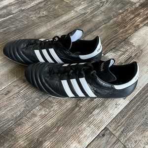 Adidas Copa Mundial Men’s Soccer Shoes size 12